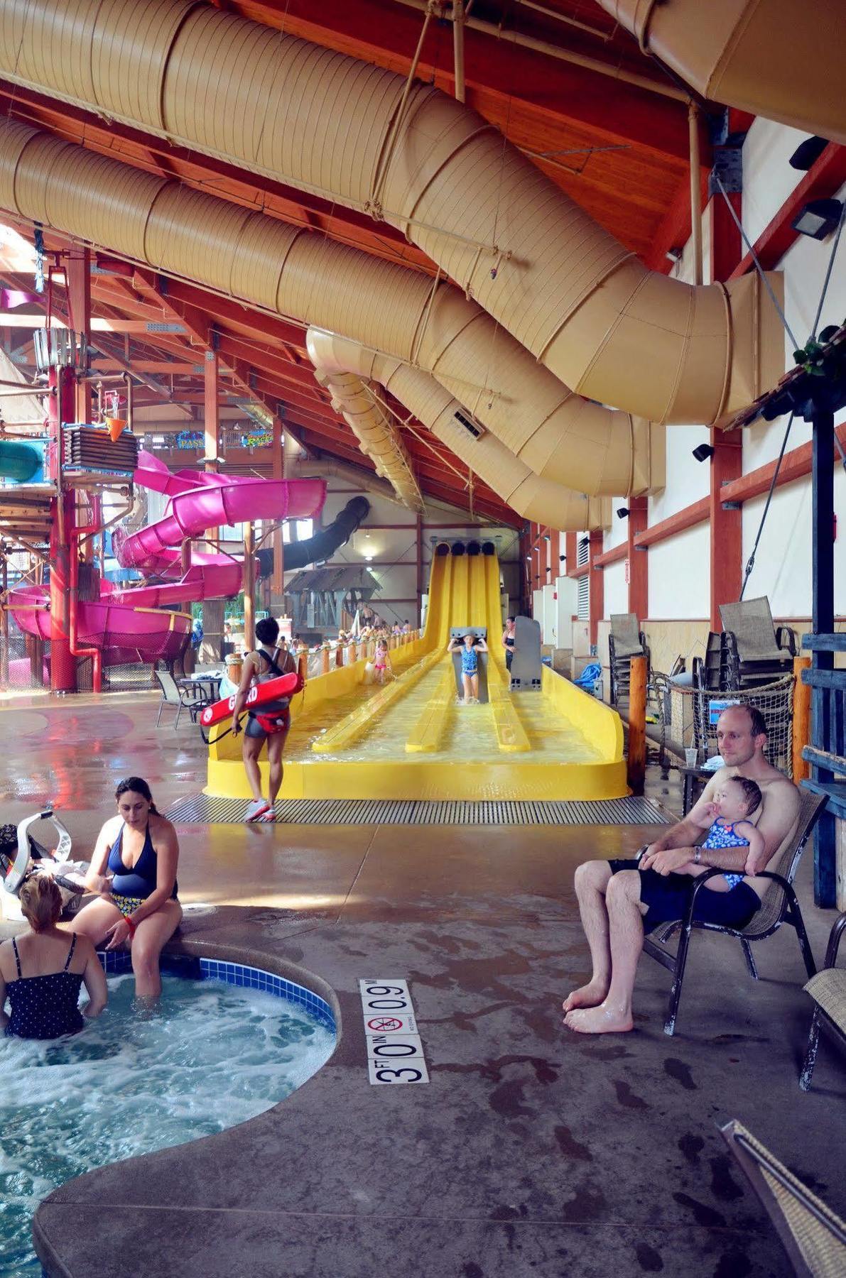 Fort Rapids Indoor Waterpark Resort Columbus Low Rates Save On Your Stay